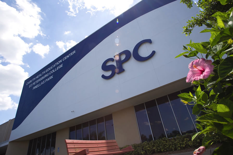 HEC Library